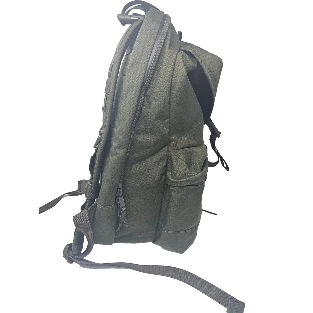 FILSON Ripstop Nylon Backpack Surplus Green Lightweight Padded Straps Hiking